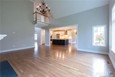 294 Christian Road Middlebury CT 06762