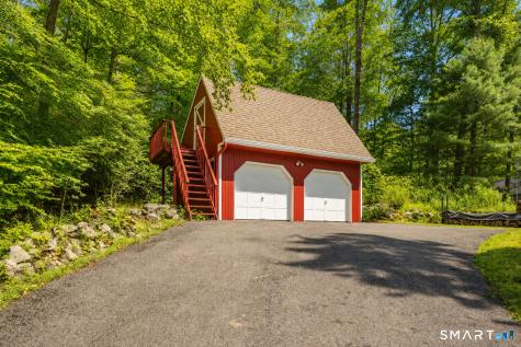 100 Shortwoods Road New Fairfield CT 06812