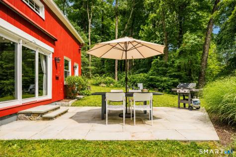 100 Shortwoods Road New Fairfield CT 06812