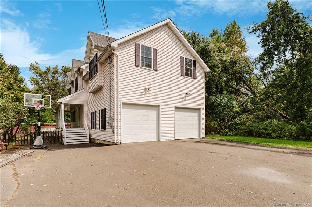 17 Saint Andrew Court East Haven CT 06512
