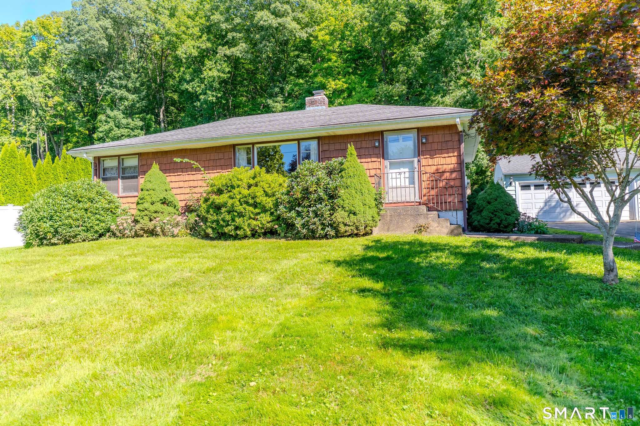 374 Moss Farms Road Cheshire CT 06410