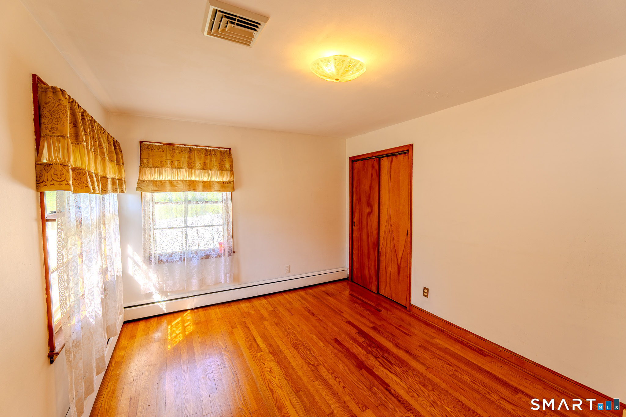 374 Moss Farms Road Cheshire CT 06410