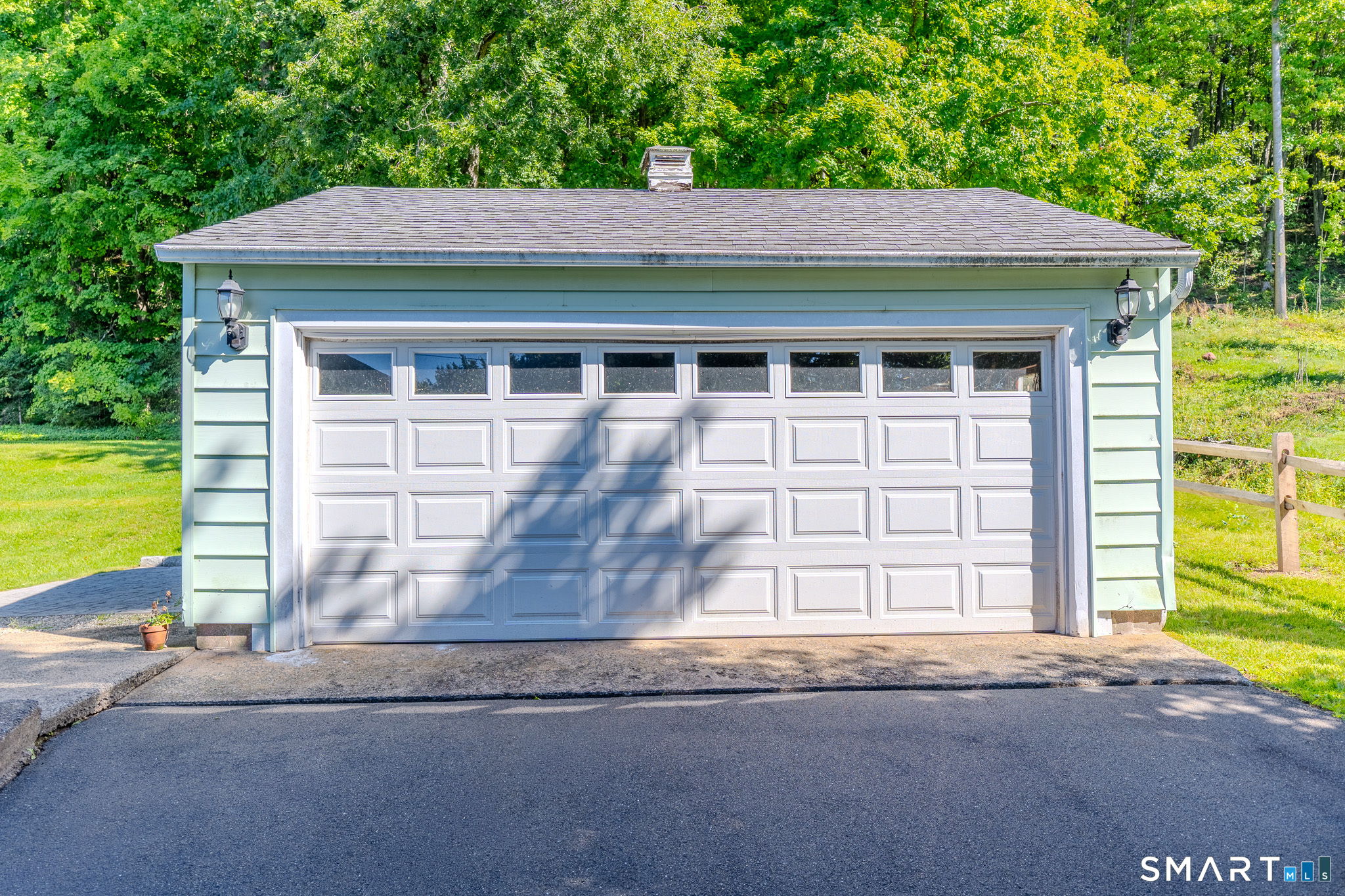 374 Moss Farms Road Cheshire CT 06410