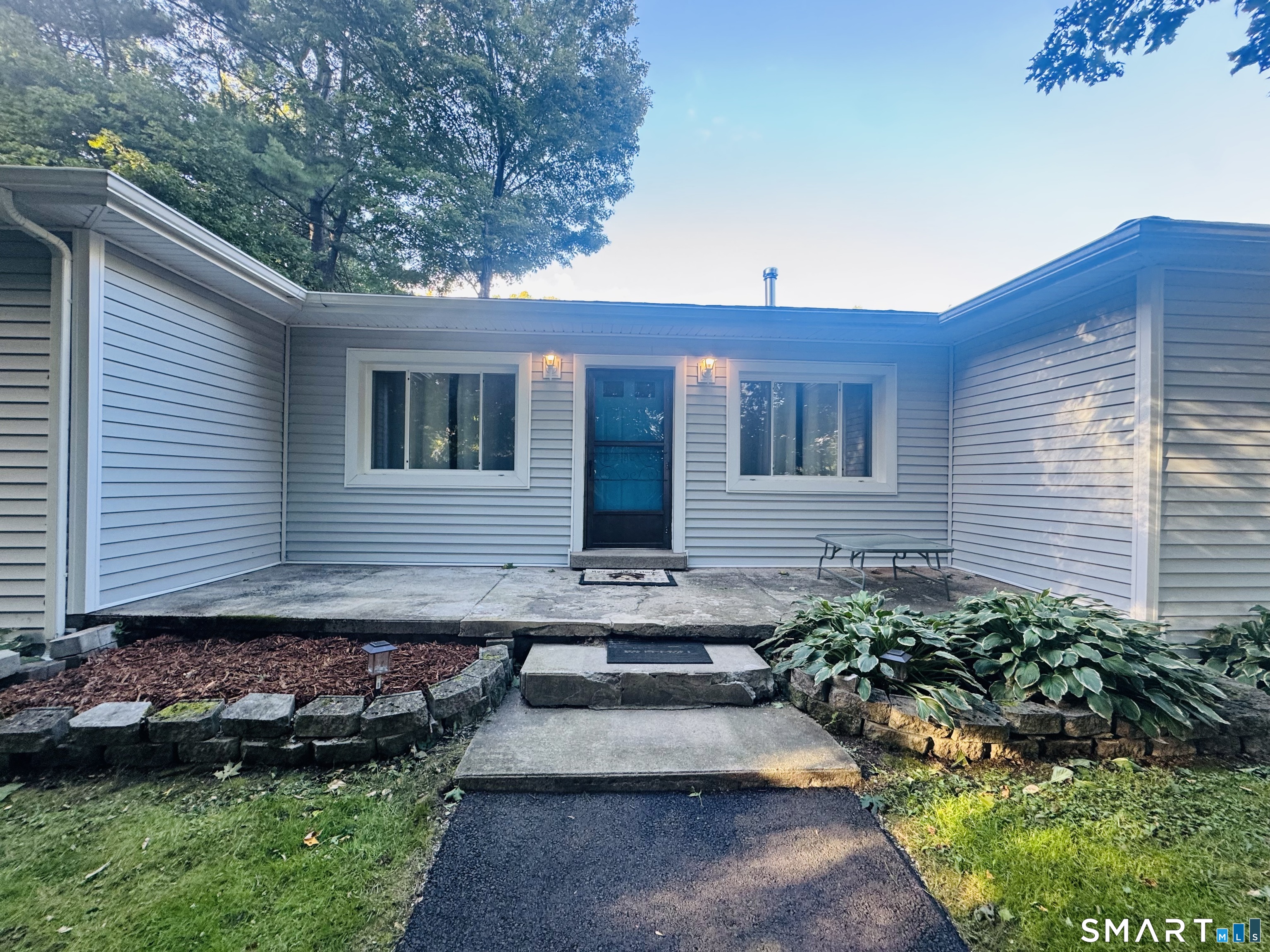 11 Ash Street Putnam CT 06260