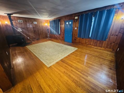 11 Ash Street Putnam CT 06260
