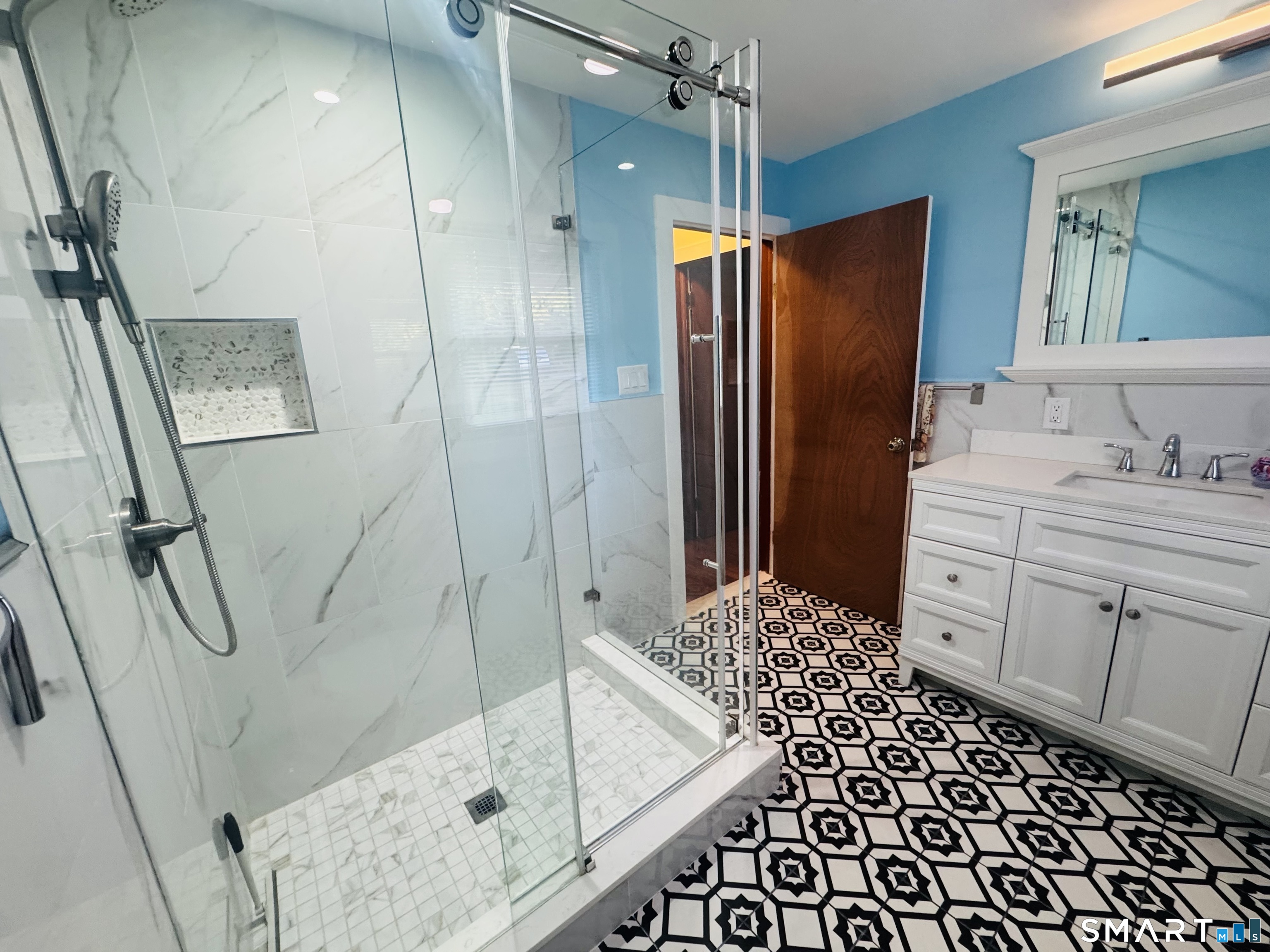 11 Ash Street Putnam CT 06260