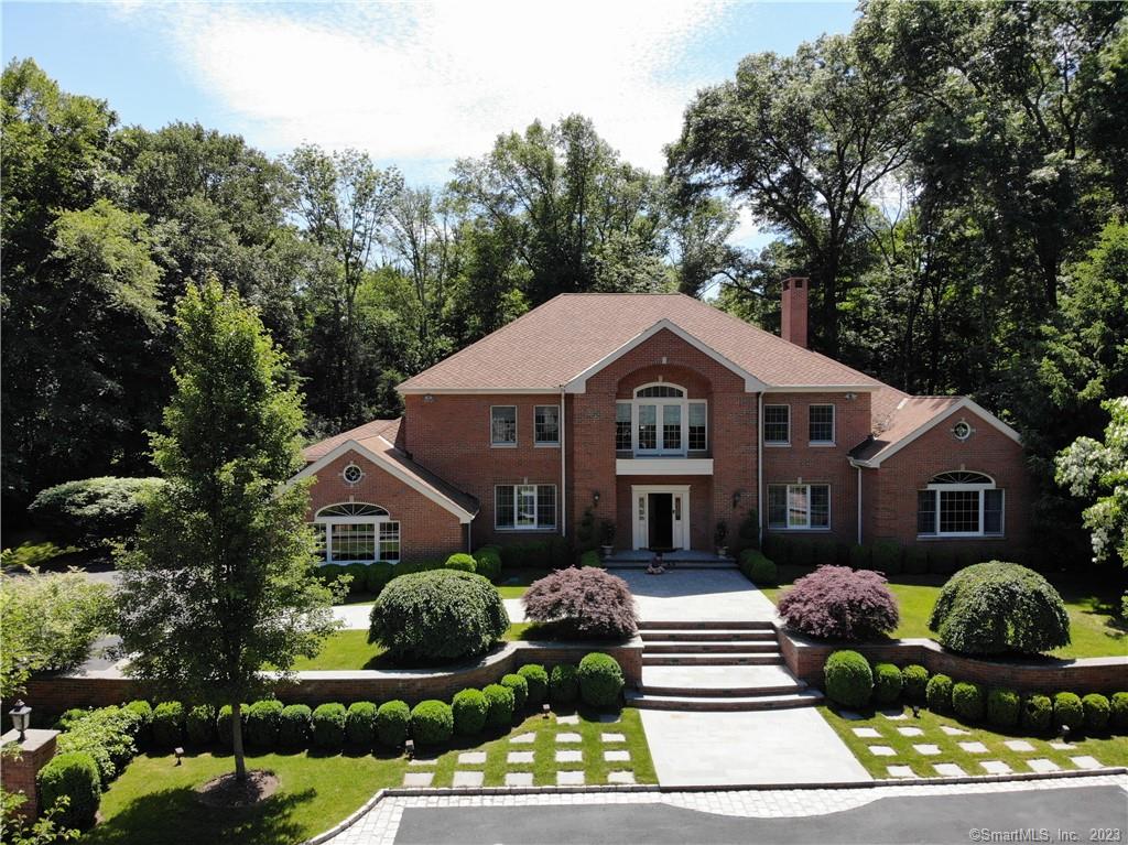 10 Gray Oaks Lane Greenwich CT 06830