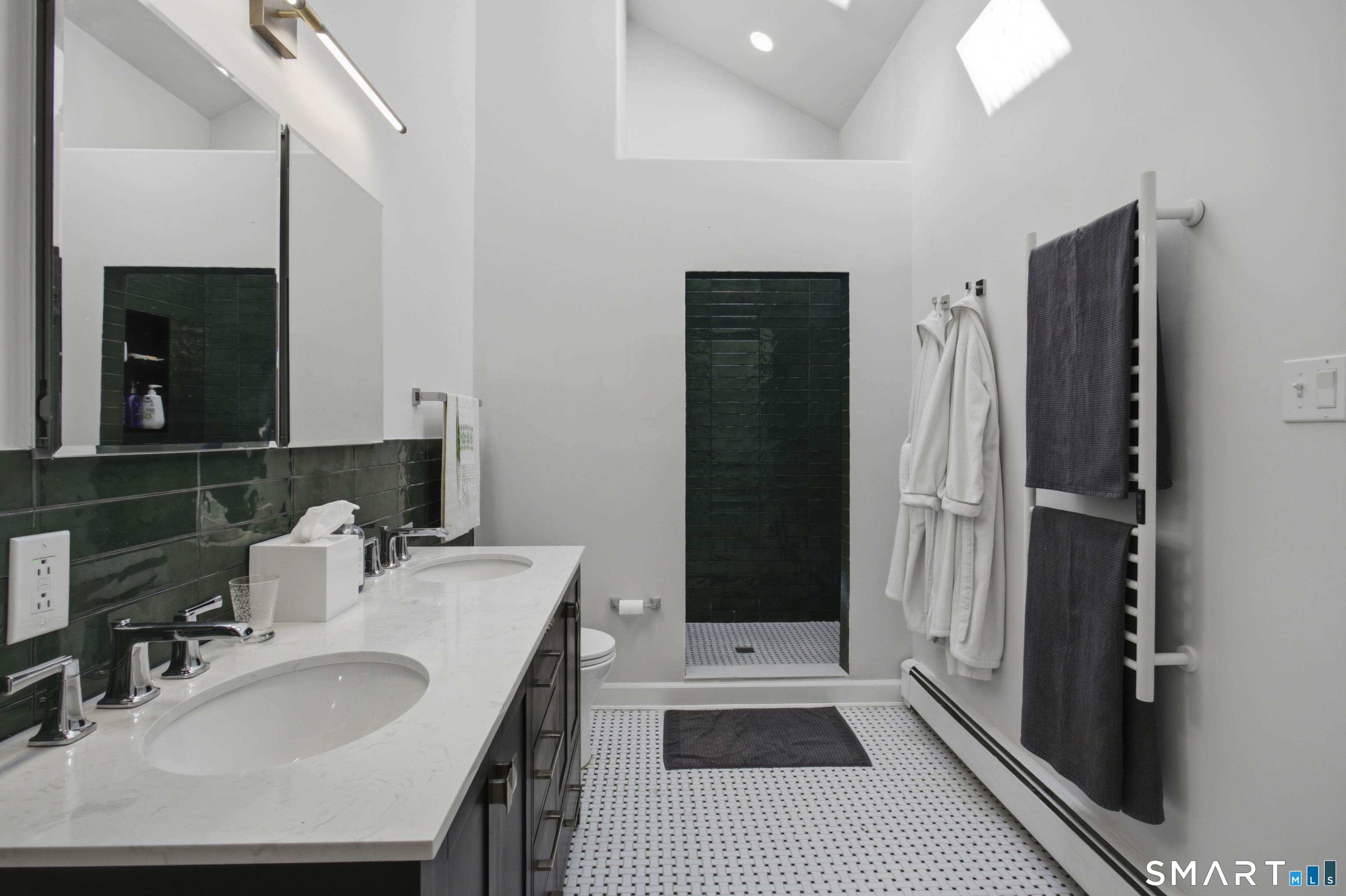 51 Mamanasco Road Ridgefield CT 06877