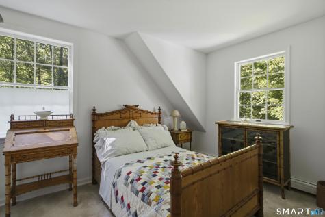 51 Mamanasco Road Ridgefield CT 06877