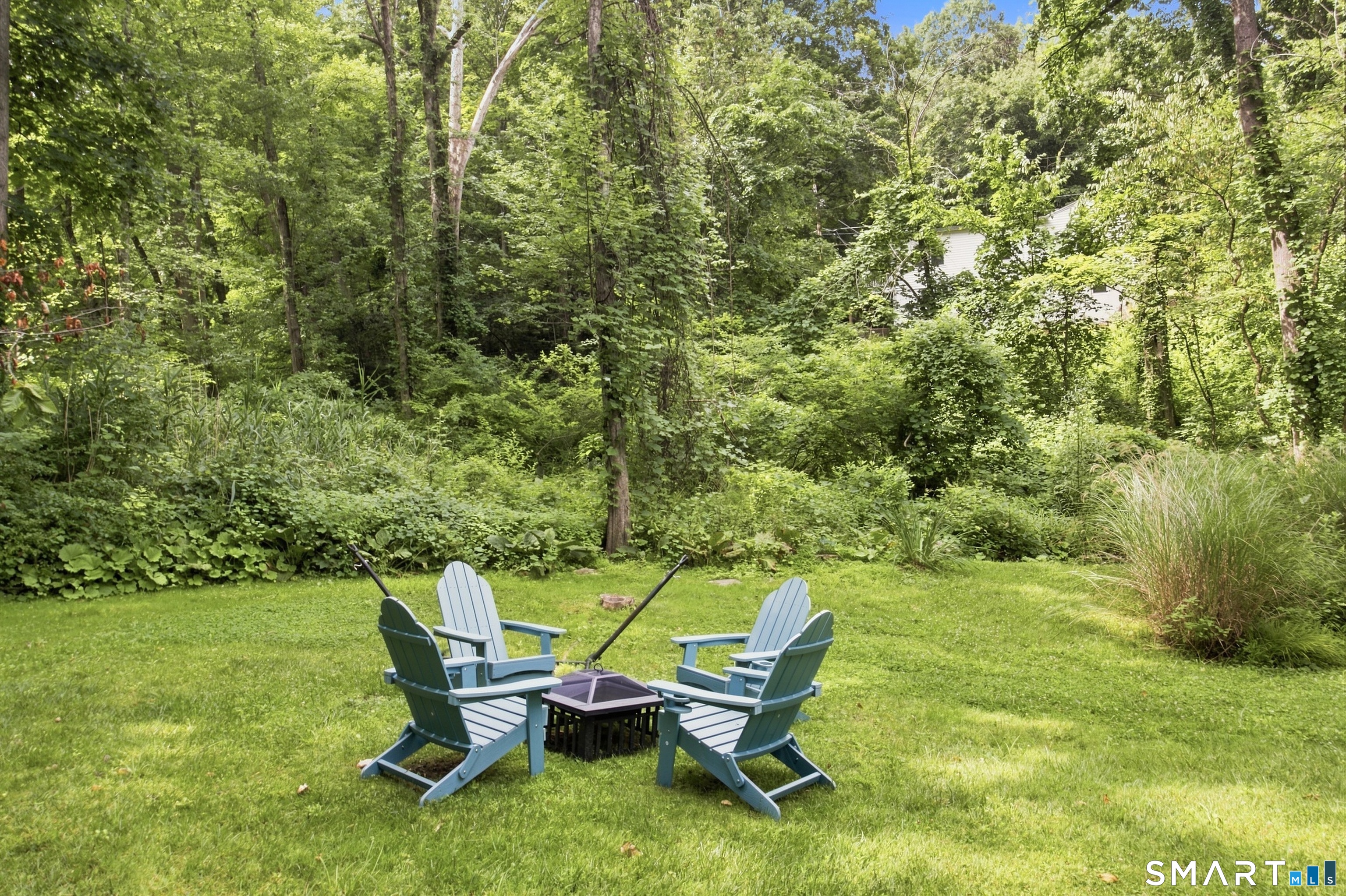 51 Mamanasco Road Ridgefield CT 06877
