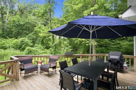 51 Mamanasco Road Ridgefield CT 06877