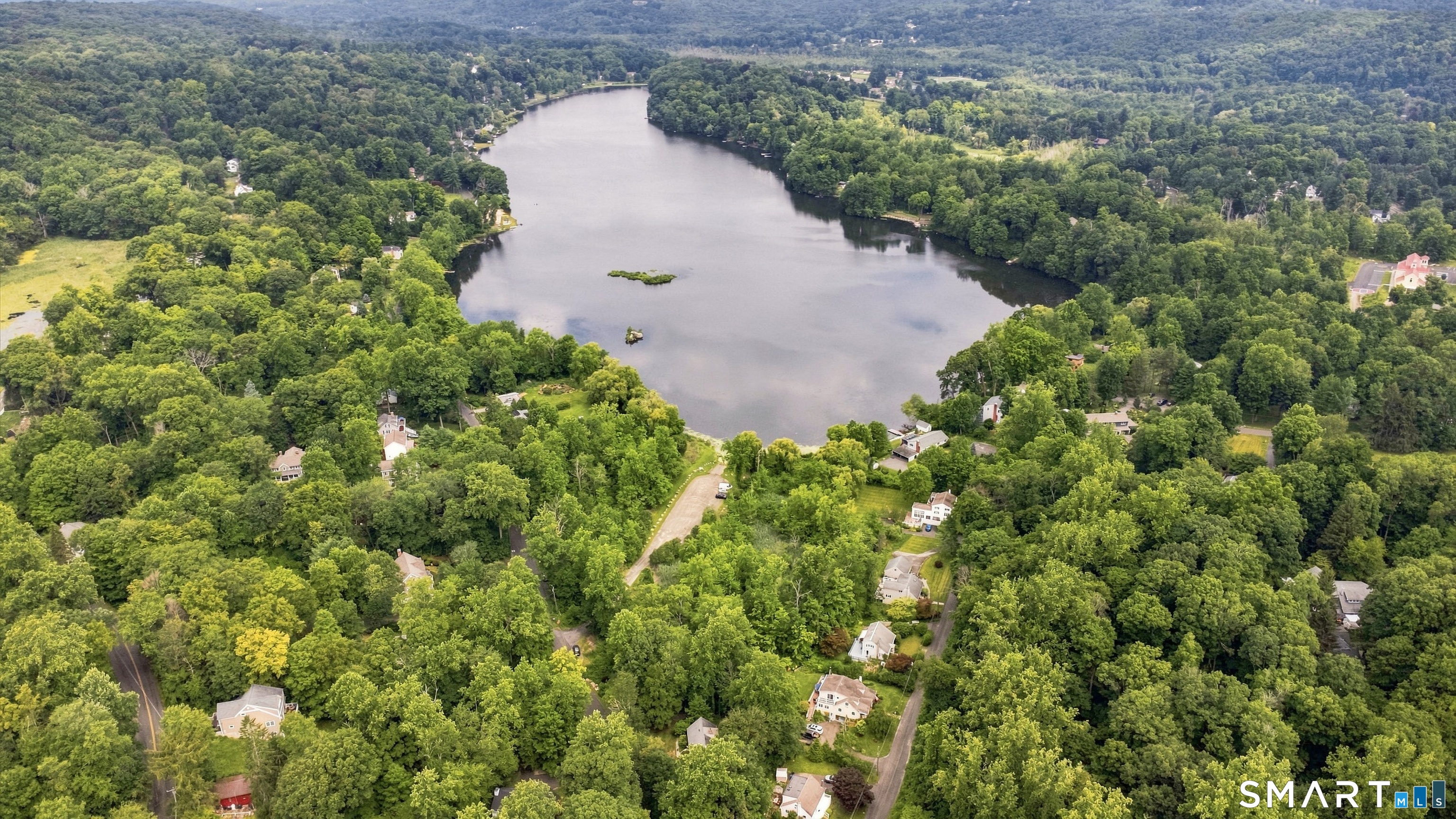 51 Mamanasco Road Ridgefield CT 06877