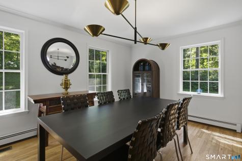 51 Mamanasco Road Ridgefield CT 06877