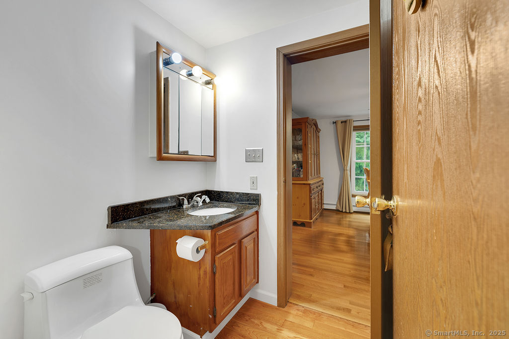 18 Outlook Road New Milford CT 06776