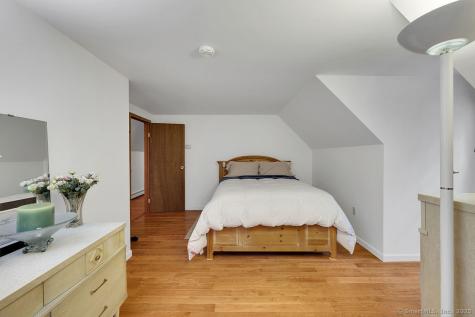 18 Outlook Road New Milford CT 06776