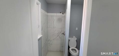 11 Vergennes Court Groton CT 06340