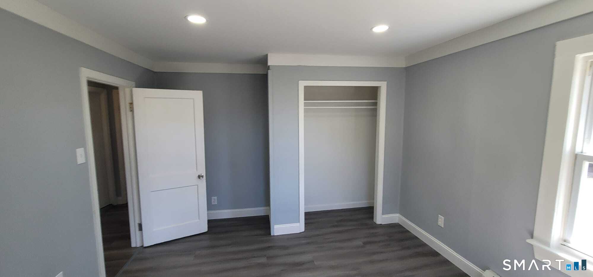 11 Vergennes Court Groton CT 06340