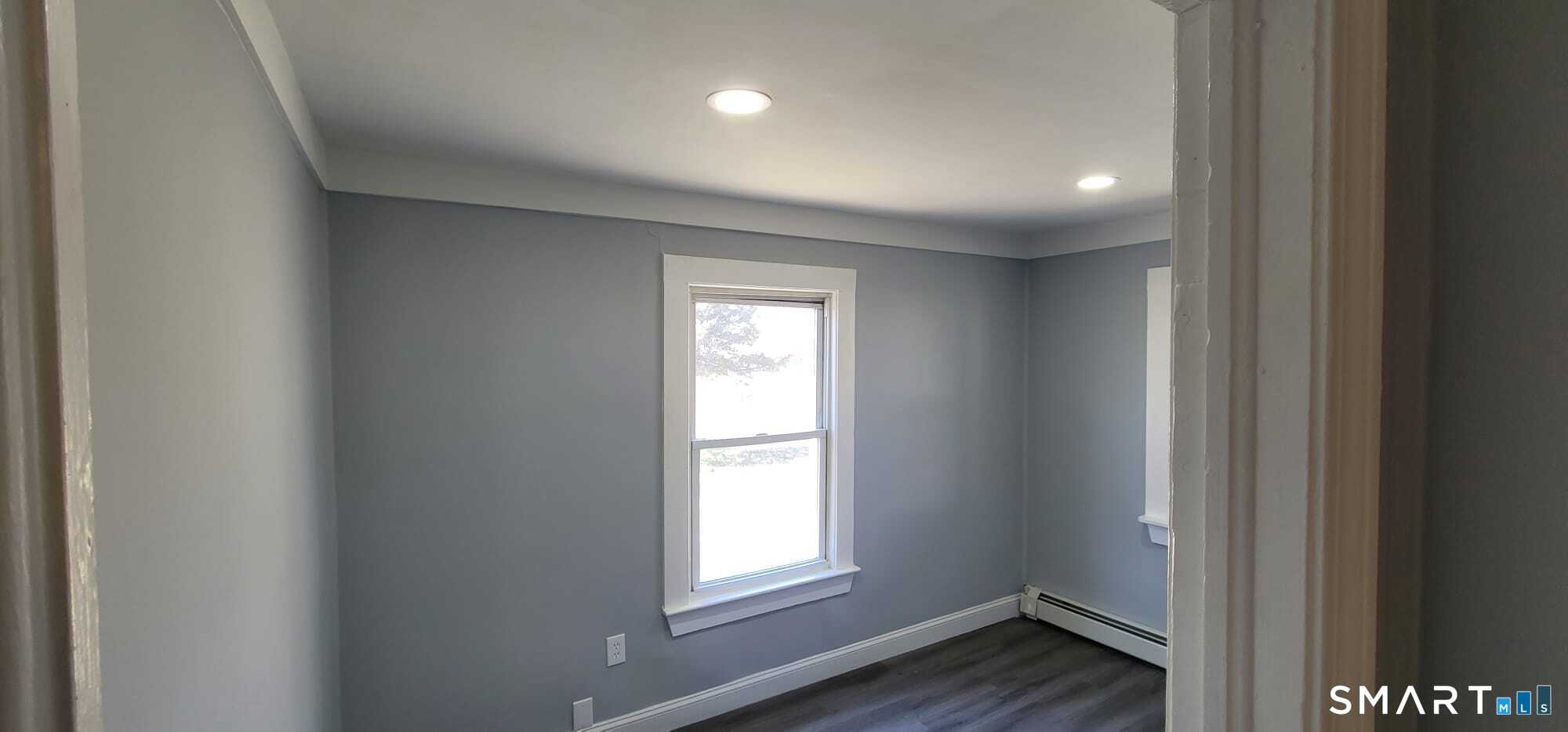 11 Vergennes Court Groton CT 06340