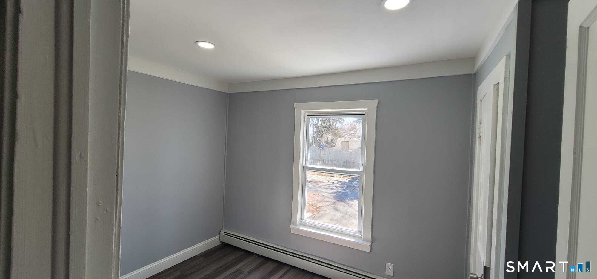 11 Vergennes Court Groton CT 06340
