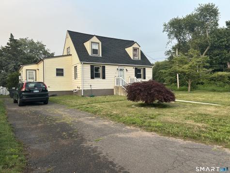 5 Victor Street East Haven CT 06512