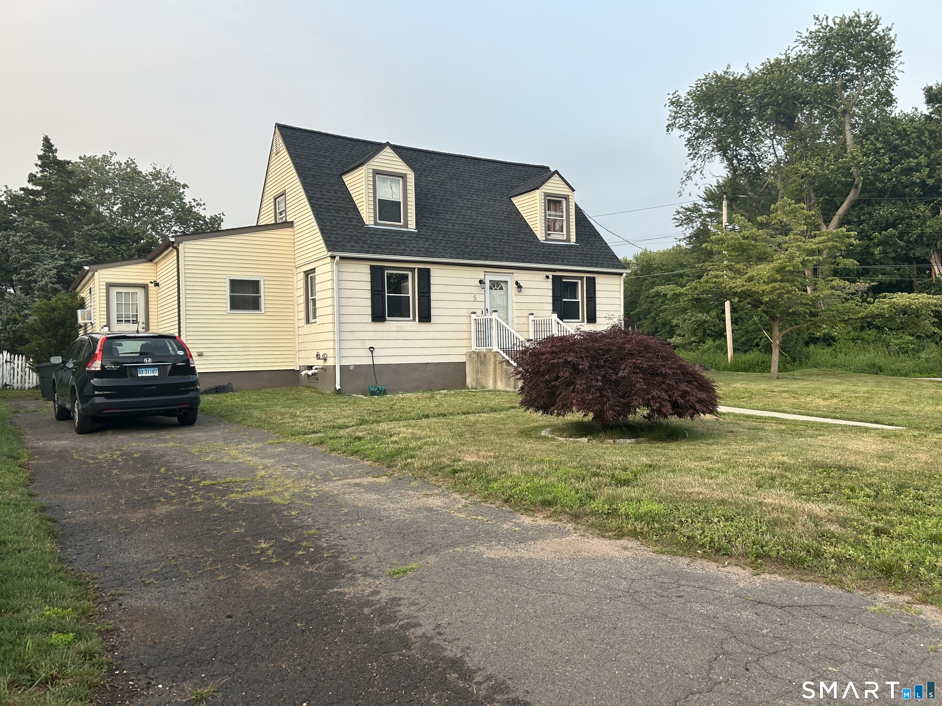 5 Victor Street East Haven CT 06512