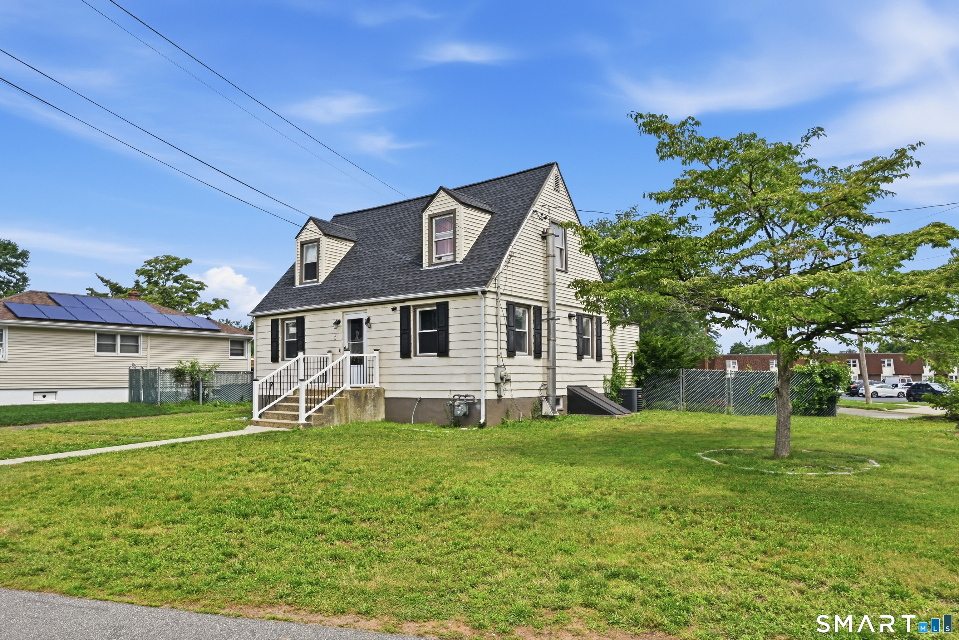 5 Victor Street East Haven CT 06512