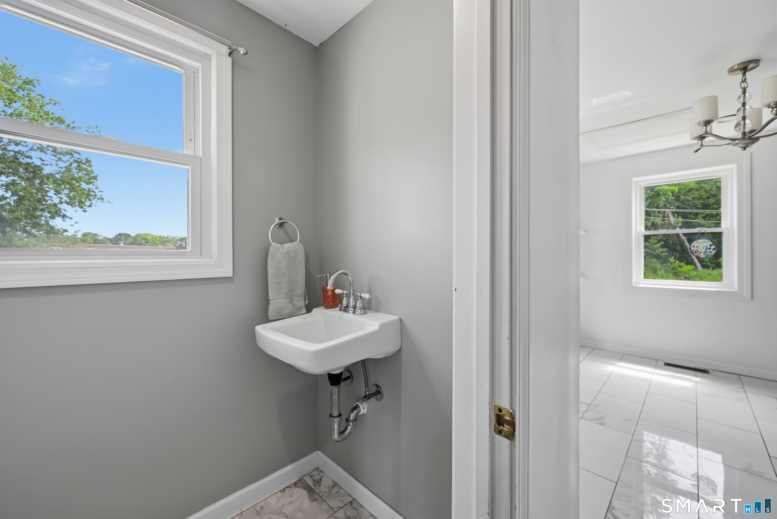 5 Victor Street East Haven CT 06512