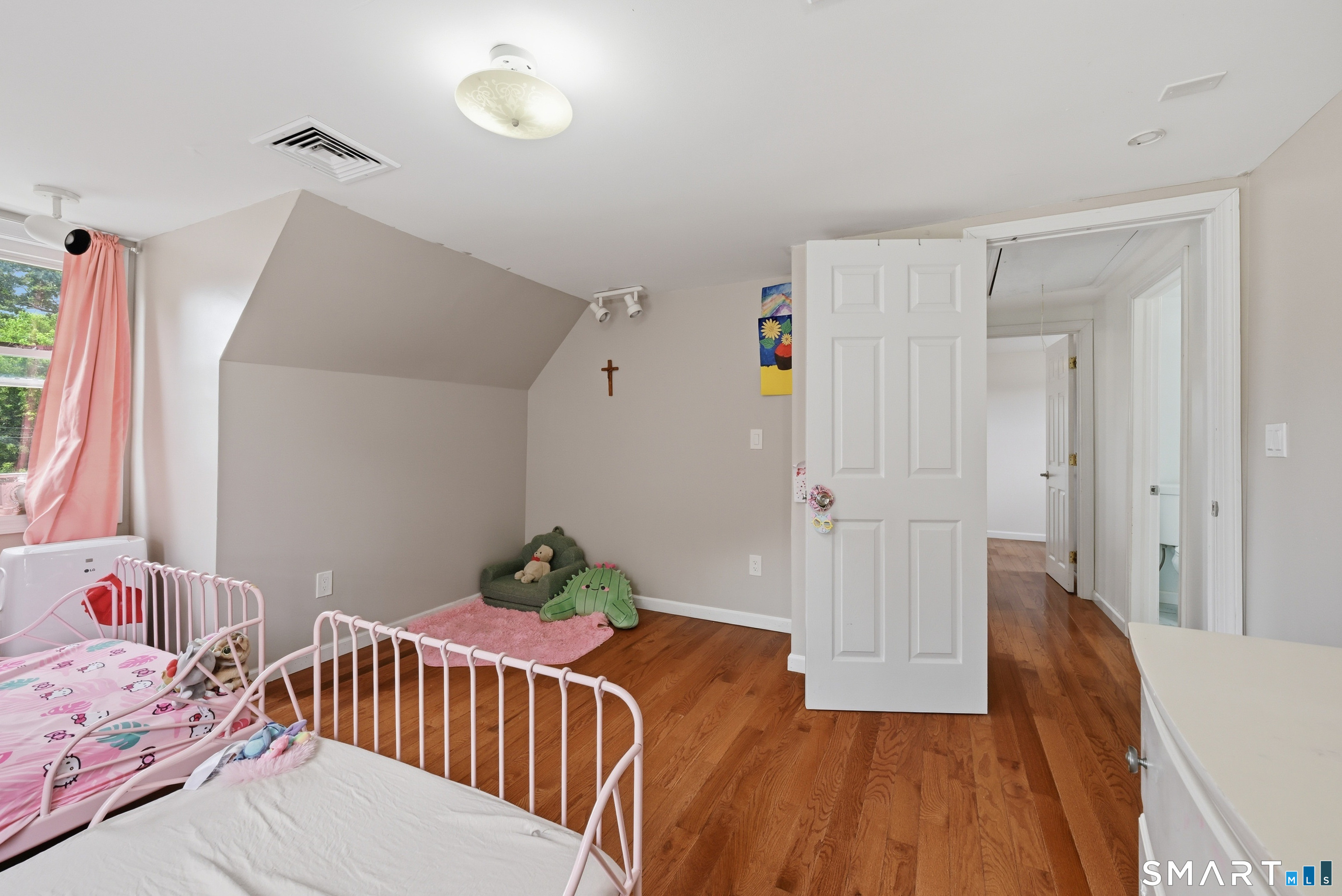 5 Victor Street East Haven CT 06512