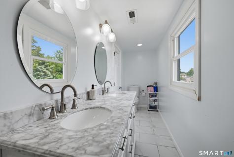 5 Victor Street East Haven CT 06512