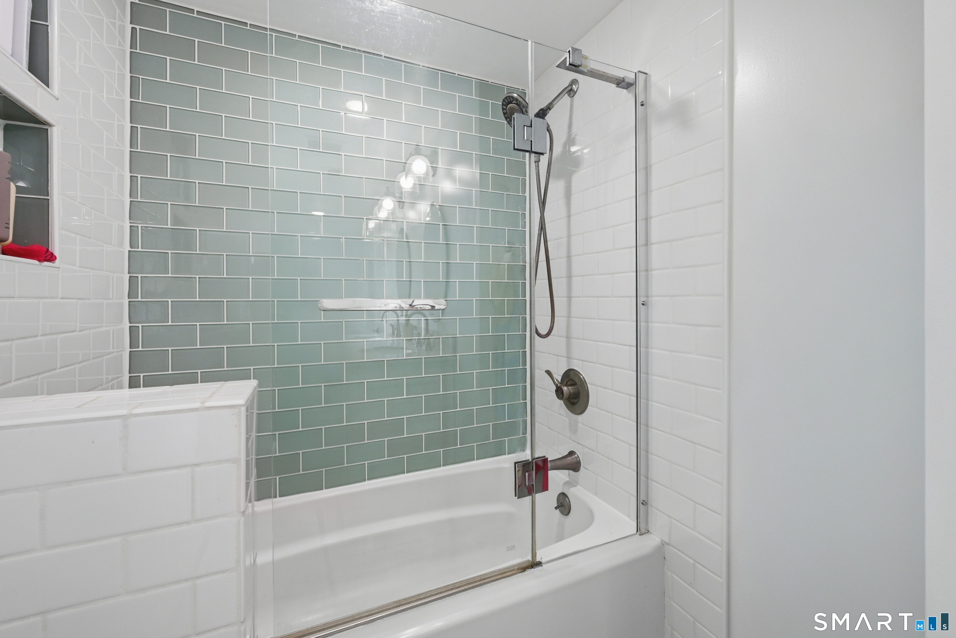 5 Victor Street East Haven CT 06512
