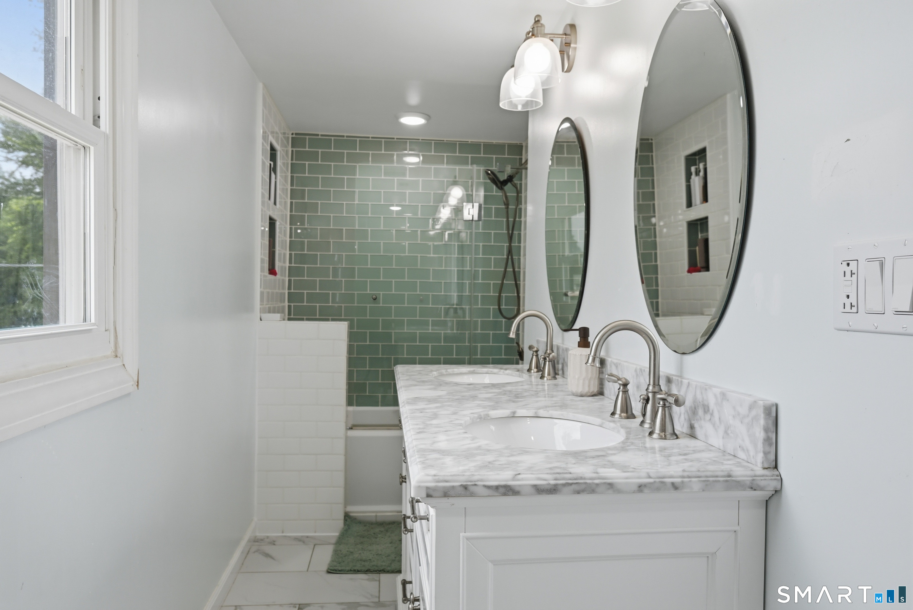 5 Victor Street East Haven CT 06512