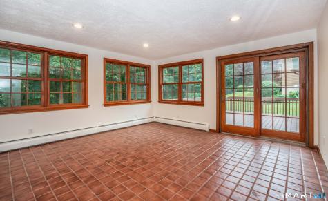 182 Valley View Road Manchester CT 06040