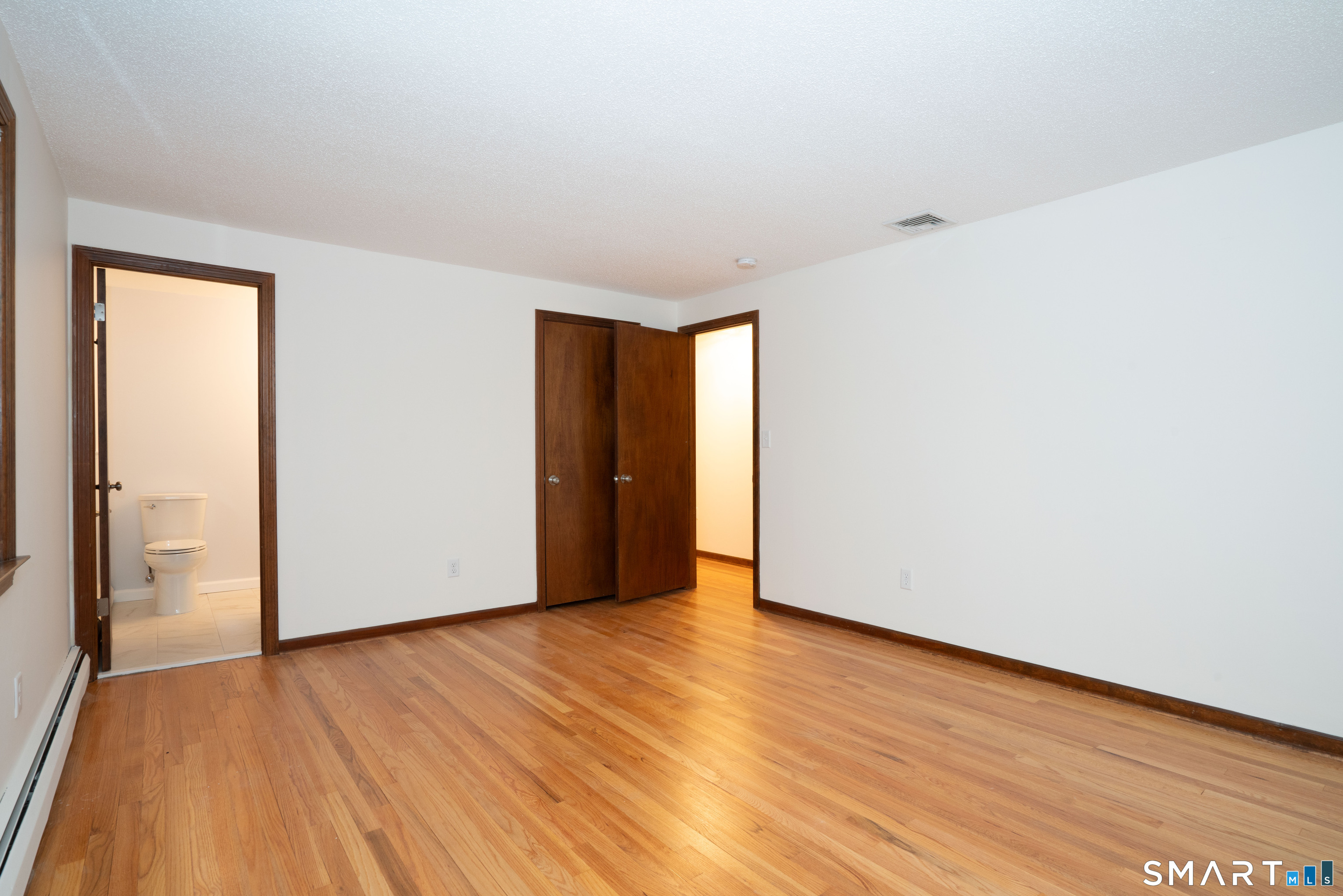 182 Valley View Road Manchester CT 06040