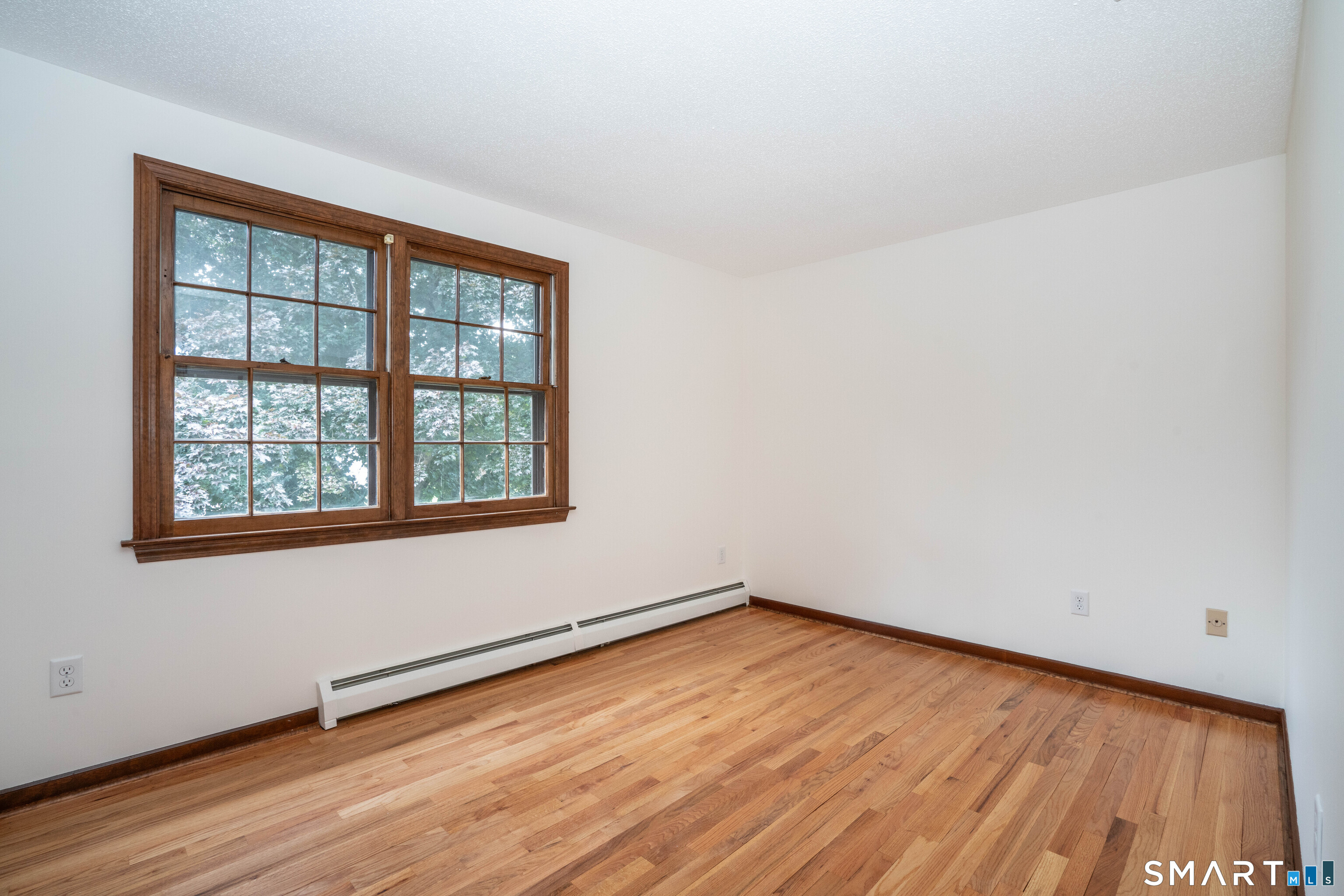 182 Valley View Road Manchester CT 06040