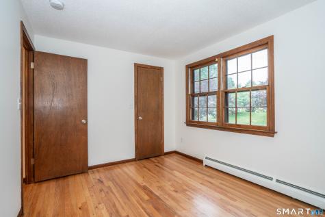 182 Valley View Road Manchester CT 06040