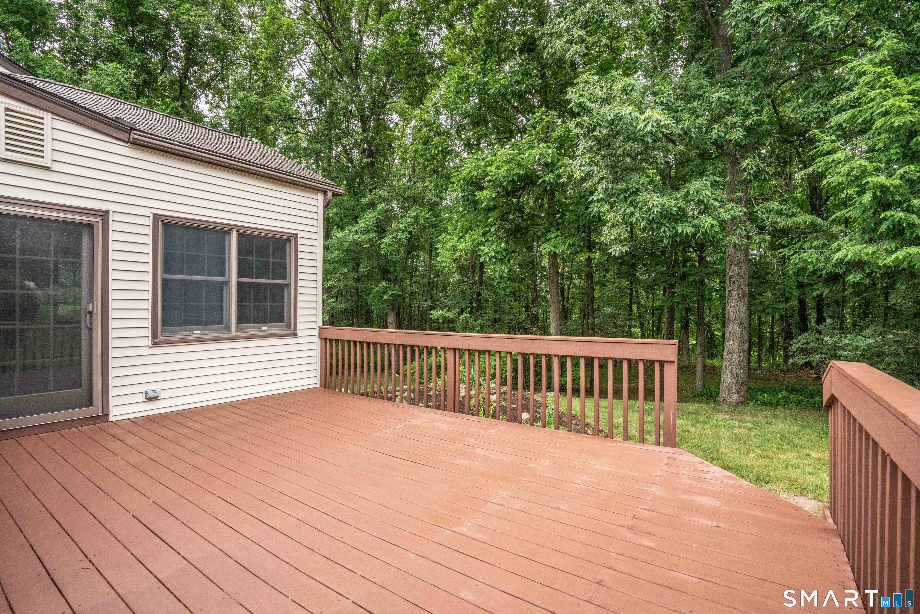 182 Valley View Road Manchester CT 06040