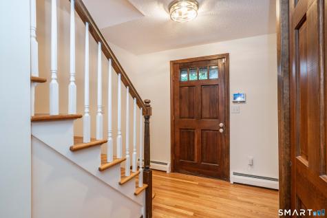 182 Valley View Road Manchester CT 06040