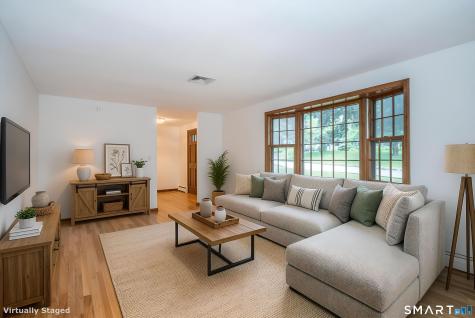 182 Valley View Road Manchester CT 06040