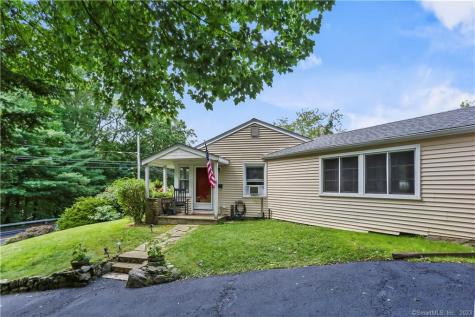 48 Rampart Road Norwalk CT 06854