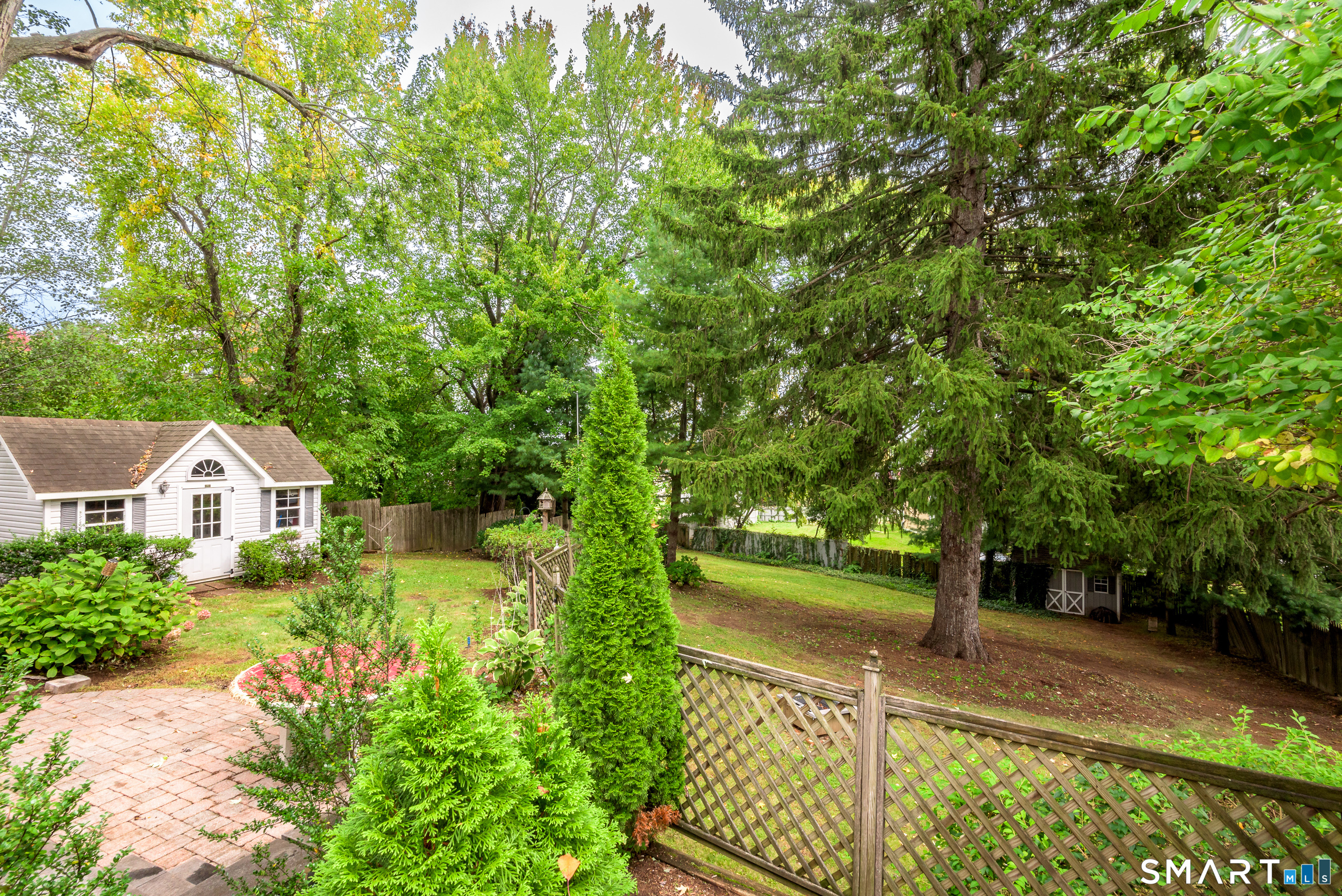 208 Thornbush Road Wethersfield CT 06109