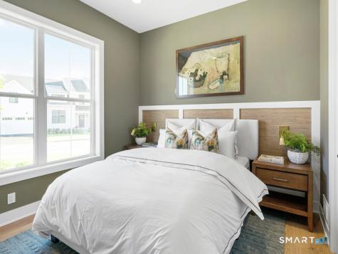 14 Holly Ridge Way Danbury CT 06810