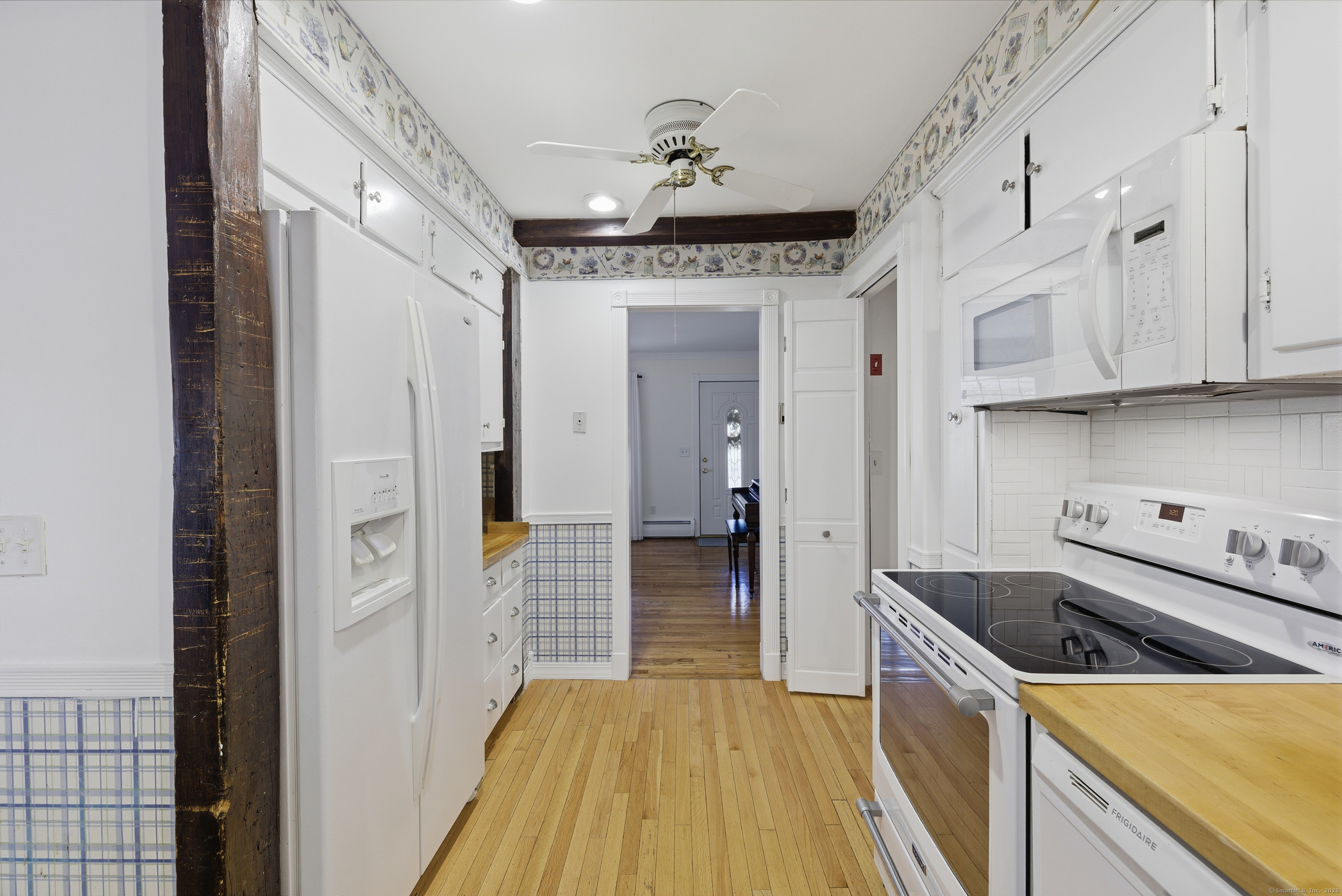 32 Dana Road Danbury CT 06811