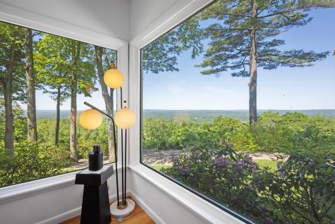 29 Montevideo Road Avon CT 06001