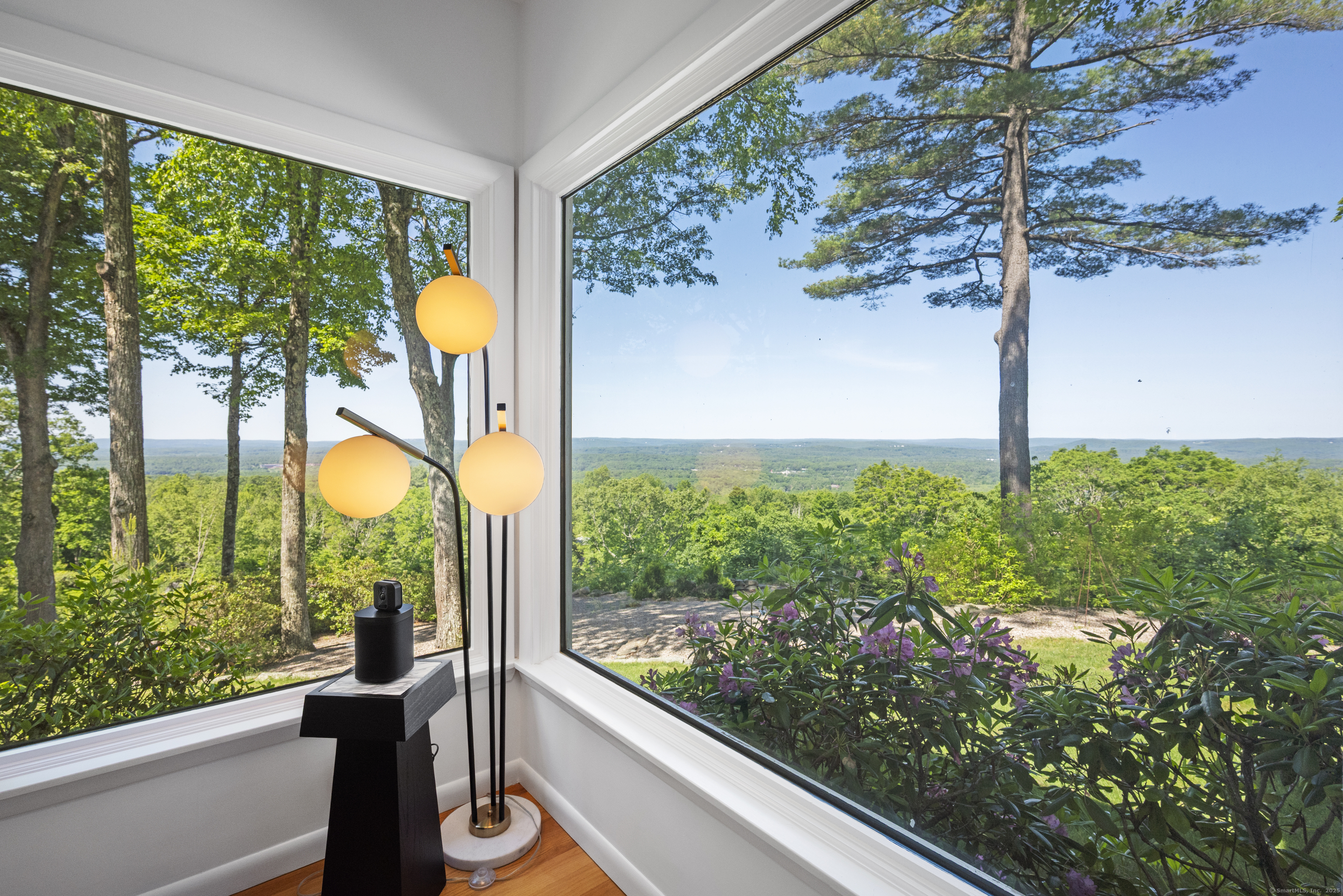 29 Montevideo Road Avon CT 06001