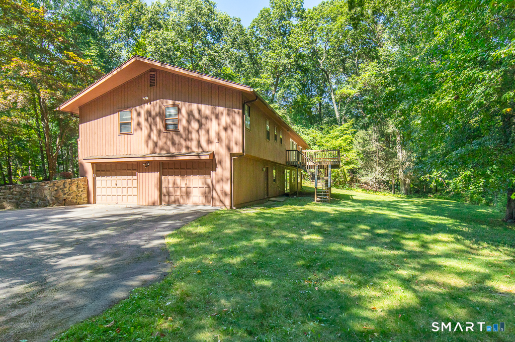 14 Mitchell Lane Woodbridge CT 06525