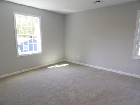 13 Dayton Road Waterford CT 06385