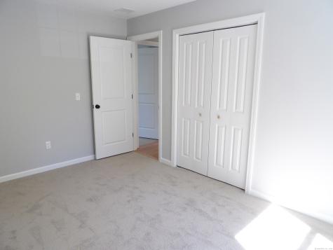 13 Dayton Road Waterford CT 06385