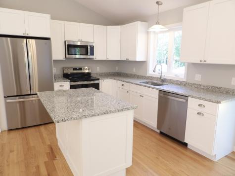 13 Dayton Road Waterford CT 06385