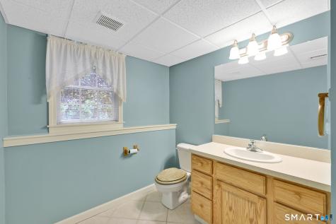 10 Knollwood Circle Enfield CT 06082