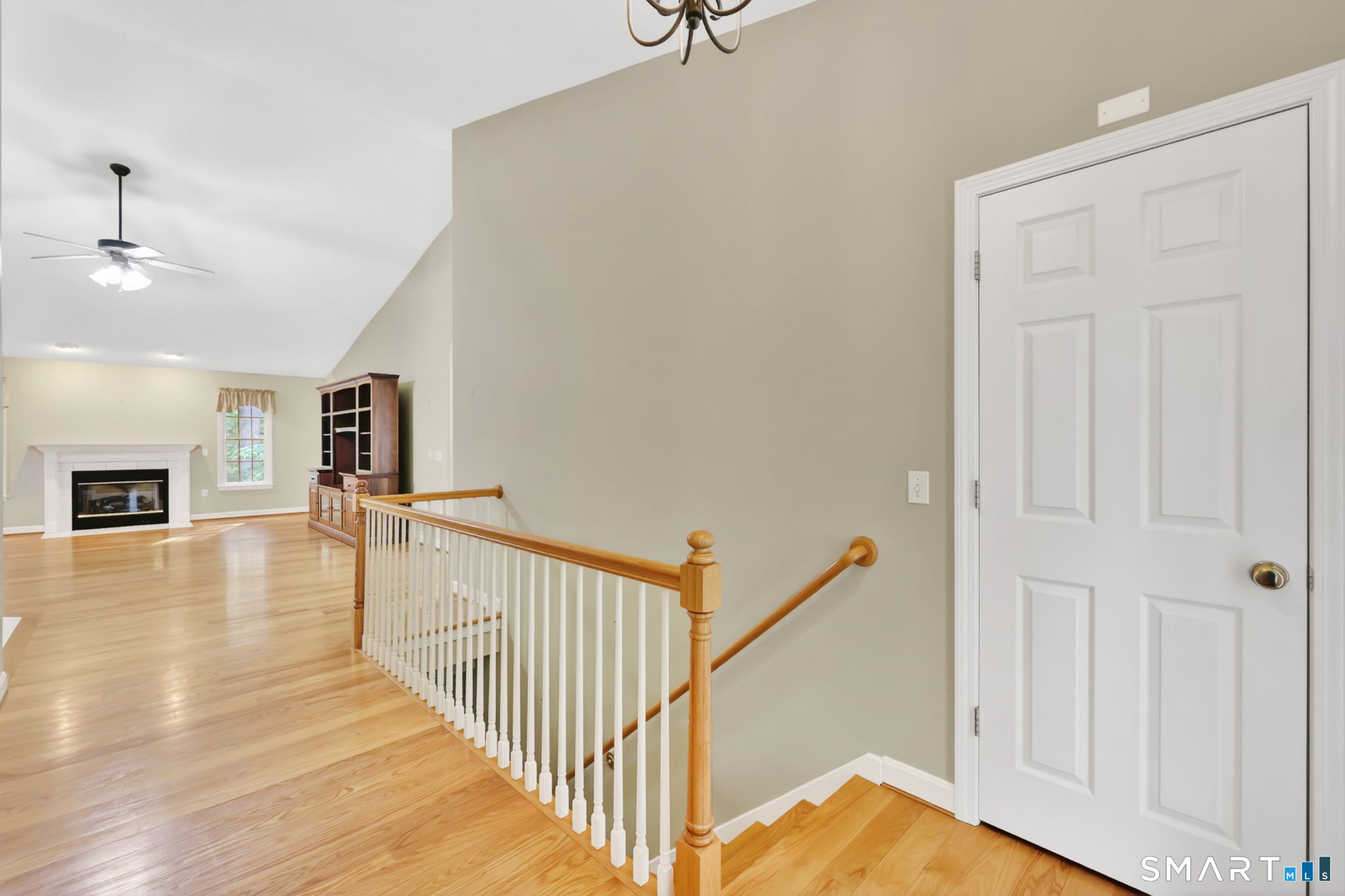 10 Knollwood Circle Enfield CT 06082